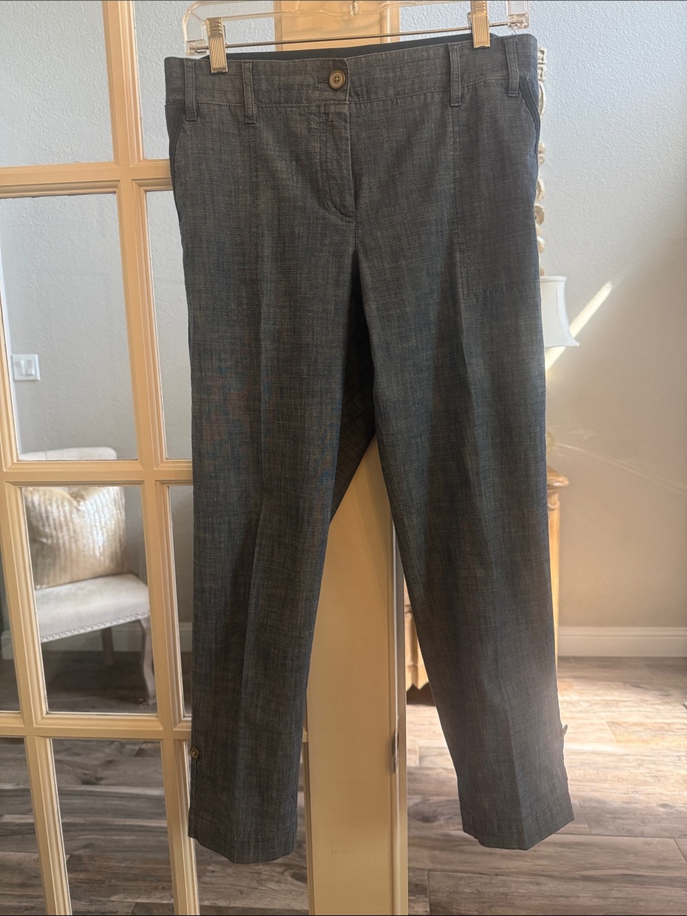 Women’s Size 6P Talbots Pants